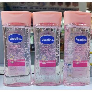 Vaseline Intensive Care Vitamin B3 Body Oil 200ml - Brightening & Hydrating for Radiant Skin